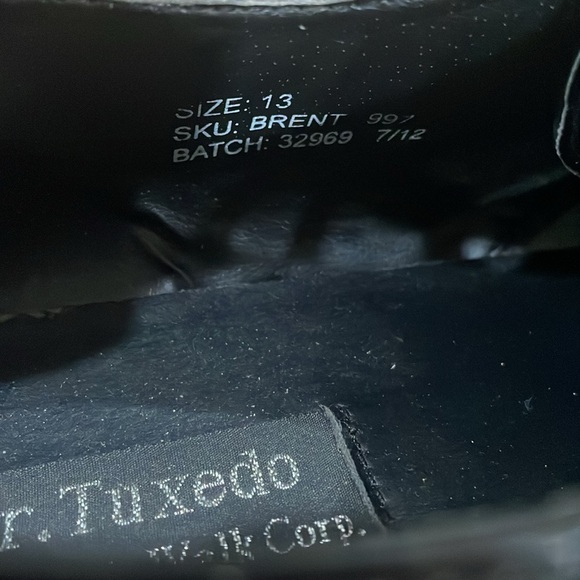 🌟Host Pick🌟Men’s Black Dr. Tuxedo Dress Shoes - Picture 8 of 10